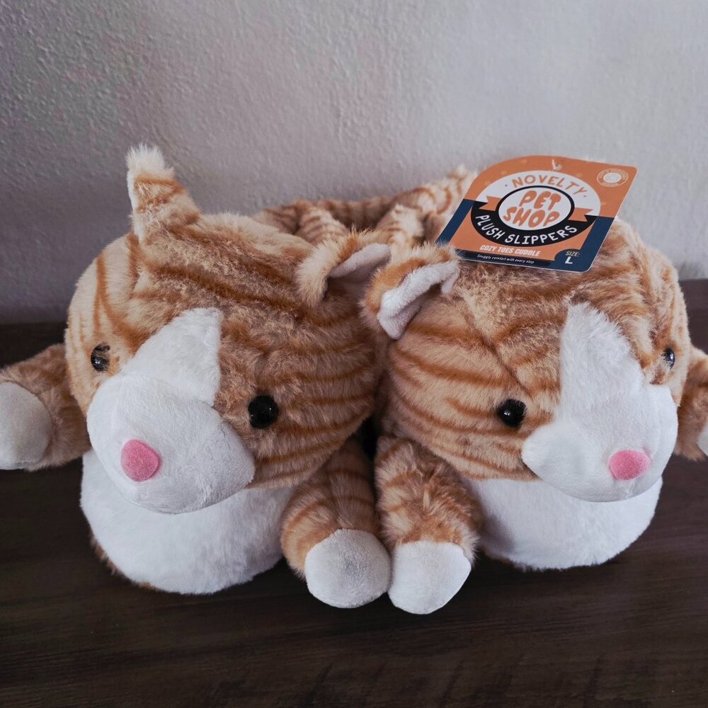 Pet Shop plush orange tabby cat slippers size L (9/10) NWT